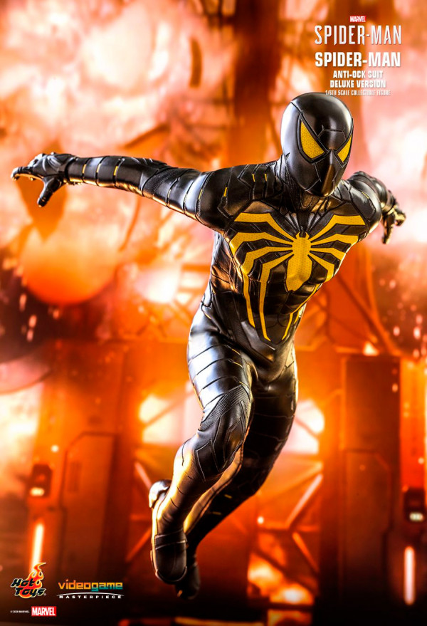 Фигурка Marvel Spider-Man: Anti-Ock Suit – Spider-Man Deluxe Version (30 см)