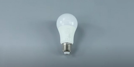 Умная лампа Aqara LED Light Bulb (белый) (HM2-G01)