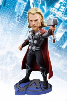  NECA Avengers. Thor. Head Knocker (18 )