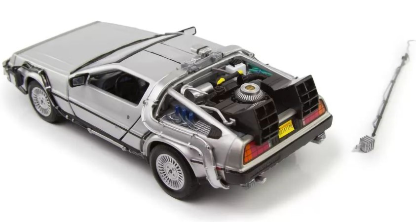 ������ ������� � ������� Back To The Future: Part I � Delorean Time Machine (������� 1:24)