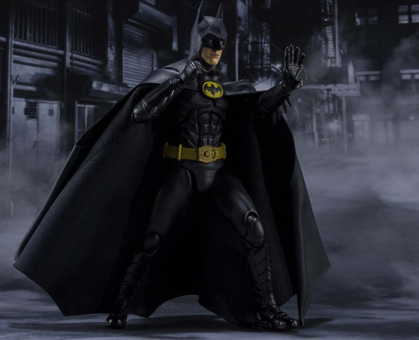  DC: Batman 1989 S.H.Figuarts (15 )