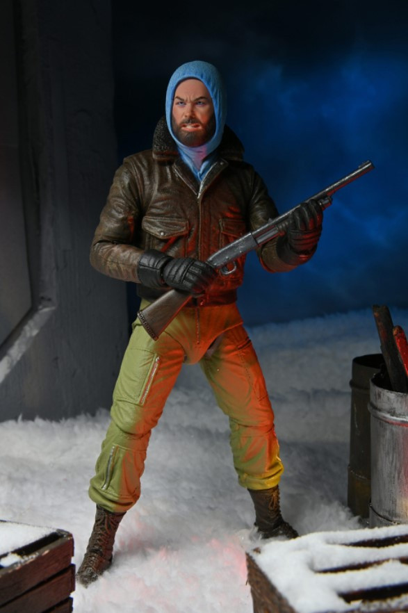  Ultimate: The Thing  MacReady Outpost 31 Scale Action Figure (18 )