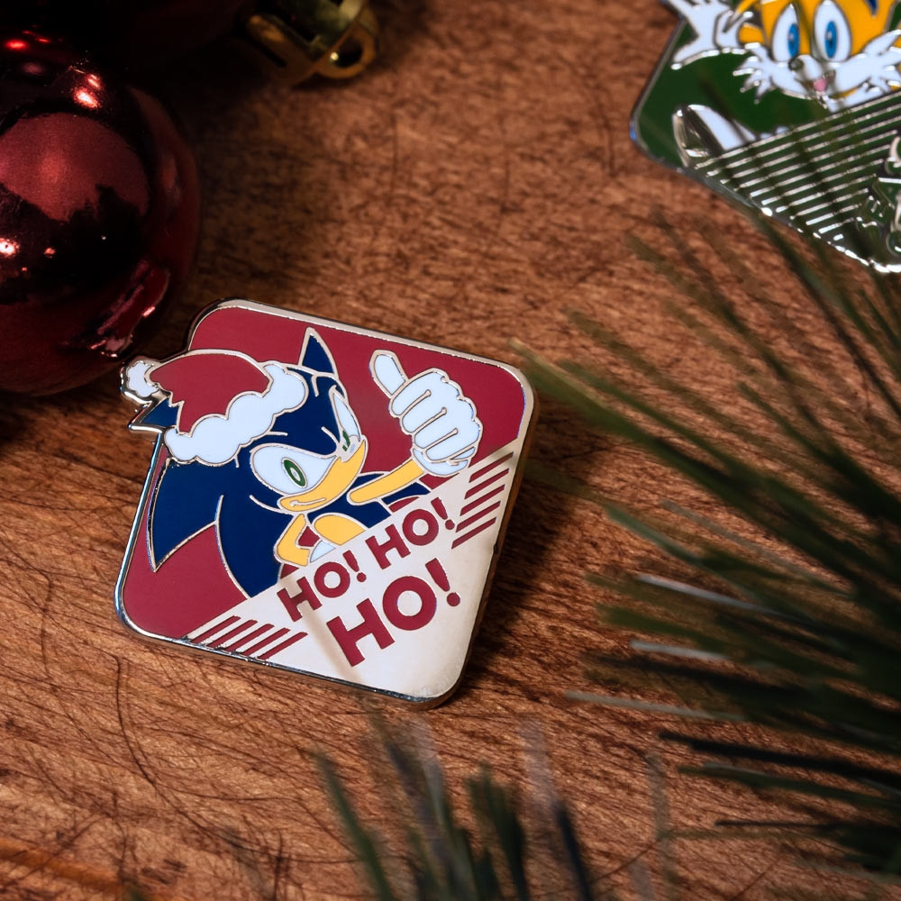   Sonic The Hedgehog Modern Christmas 1.1 Pin Kings 2-Pack