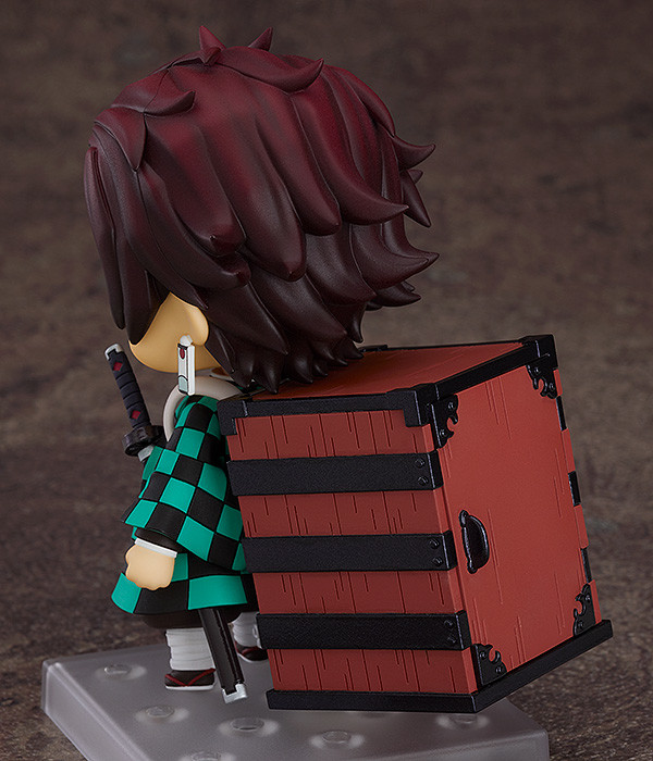  Nendoroid: Demon Slayer: Kimetsu no Yaiba  Nezuko Kamado (10 )