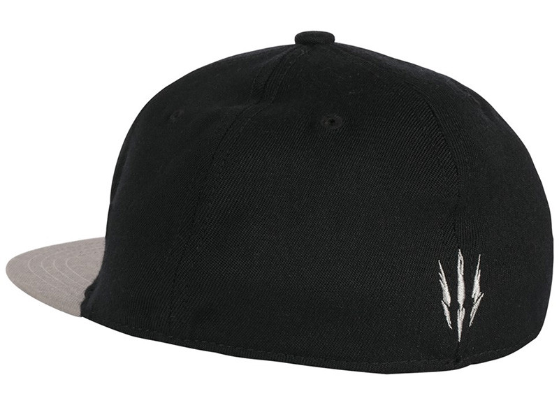  The Witcher: Eredin Stretch Fit Hat