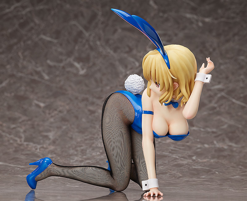 ������� To Love-Ru: Risa Momioka � Bunny Ver. (23 ��)