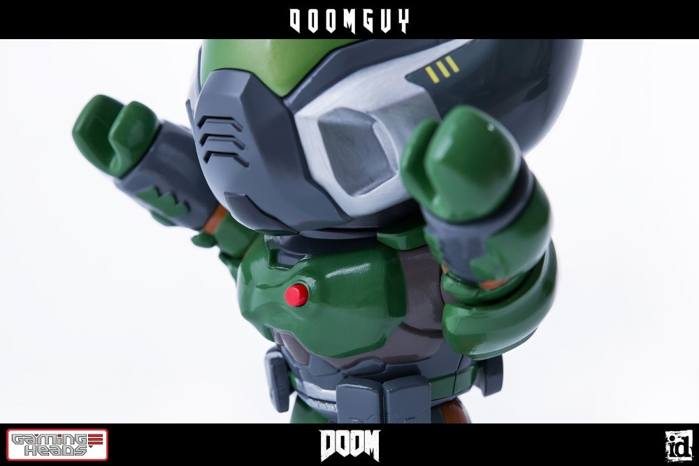    DOOM: DoomGuy Collectible (22,8 )