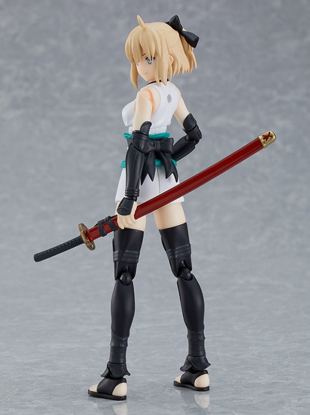  Figma Fate / Grand Order: Saber / Okita Souji (13,5 )