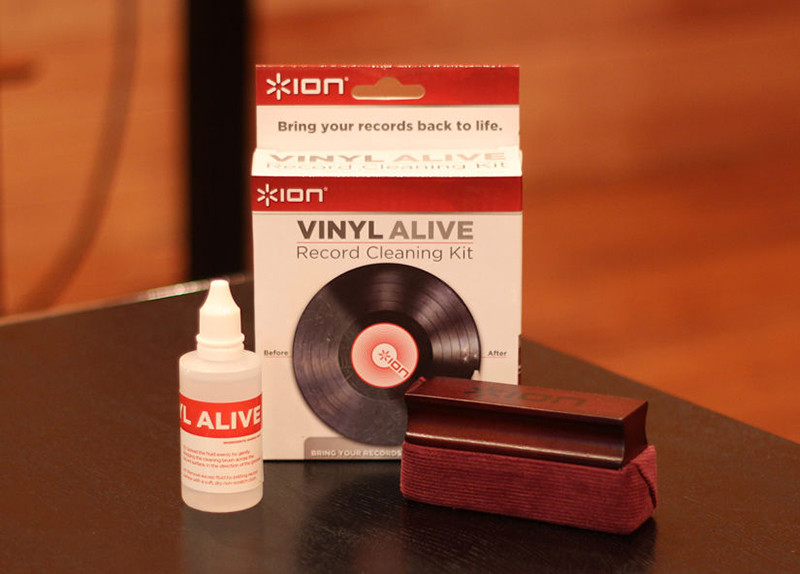 Комплект для очистки винила ION Audio Vinyl Alive