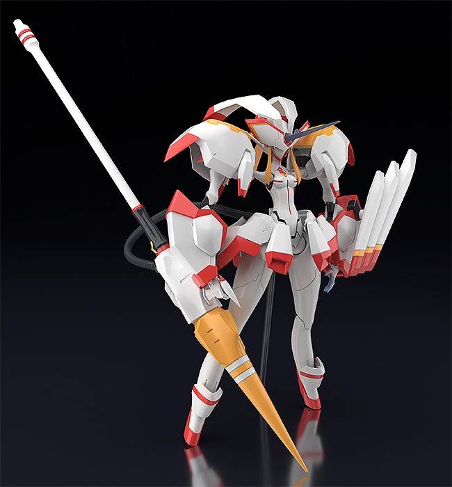-  Moderoid Darlung In The Franxx: Strelitzia Re-Run (18 )
