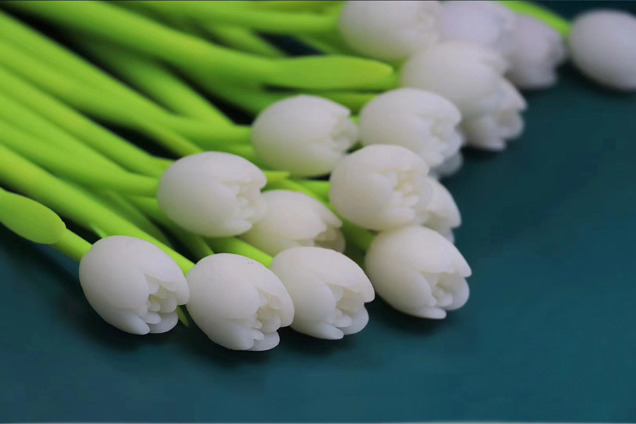 Ручка Тюльпан меняющая цвет (1 шт. в ассортименте)