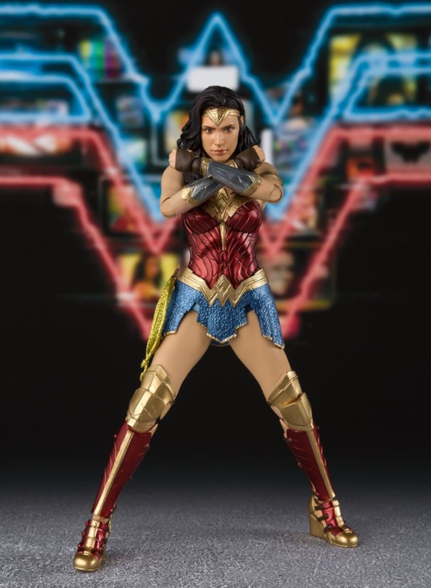  DC: Wonder Woman 1984 Wonder Woman S.H.  Figuarts (18 )