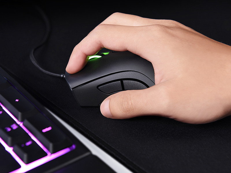  Razer DeathAdder Elite     PC