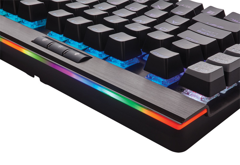  Corsair Gaming K95 RGB Platinum Cherry MX Speed       PC