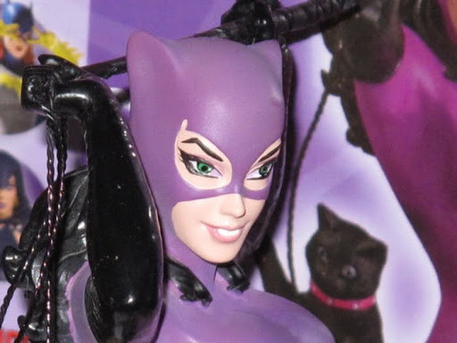  Women Of The DC Universe Series 3 Catwoman Bust (14 )