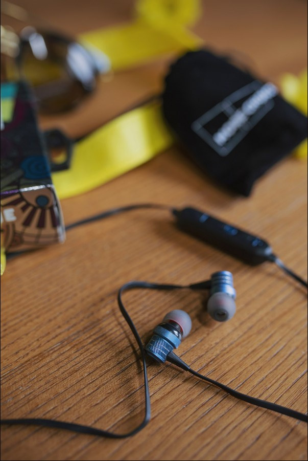 �������� More choice BG20 Bluetooth ��������� � ������ ������� (Blue)