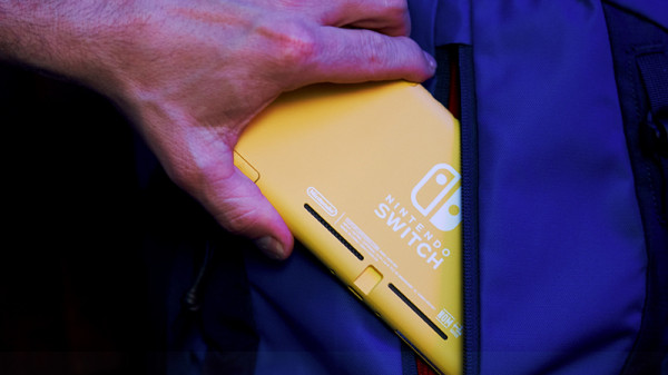 Nintendo Switch Lite (кораллово-розовый) – Trade-in | Б/У