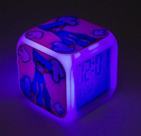 ����-��������� Huggy Wuggy � ���������� �8