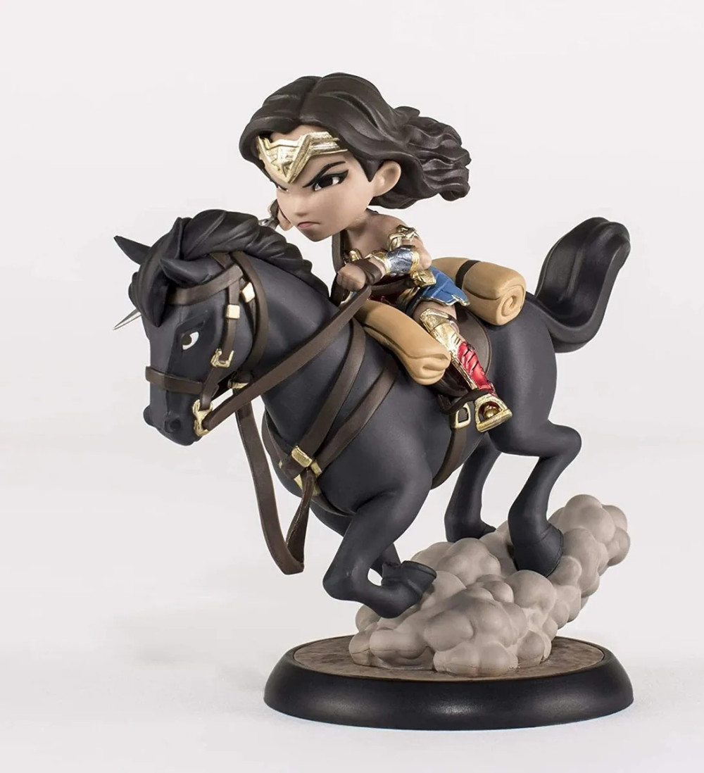 ������� DC Comics: Wonder Woman Q-Fig (14,6 ��) (DCC-0605A)