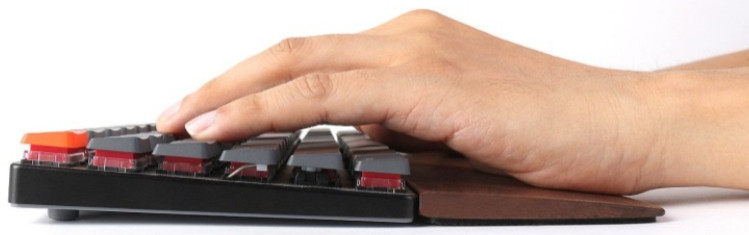     Keychron  K3  (PR4)