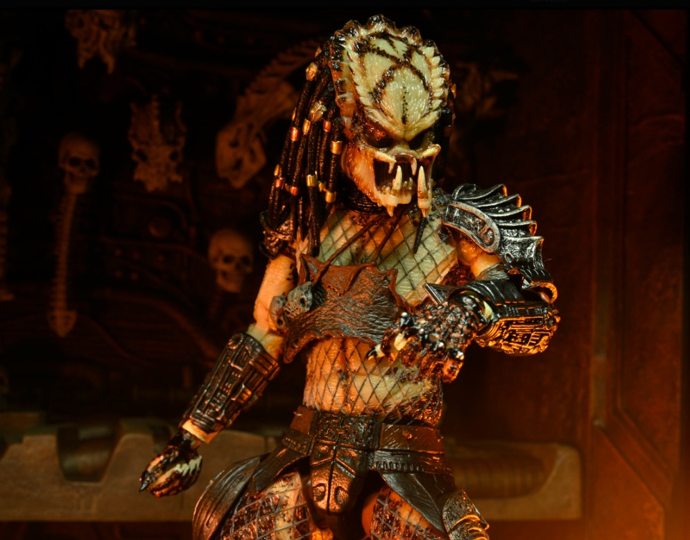  NECA: Predator 2  Ultimate Boar Predator Scale Action Figure (17 )