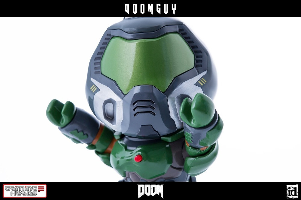    DOOM: DoomGuy Collectible (22,8 )