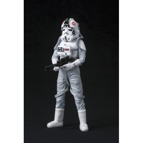 Фигурка Star Wars. AT-AT Driver (18 см)