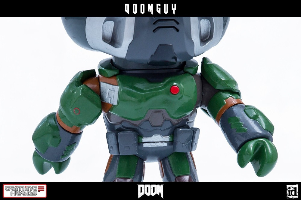    DOOM: DoomGuy Collectible (22,8 )