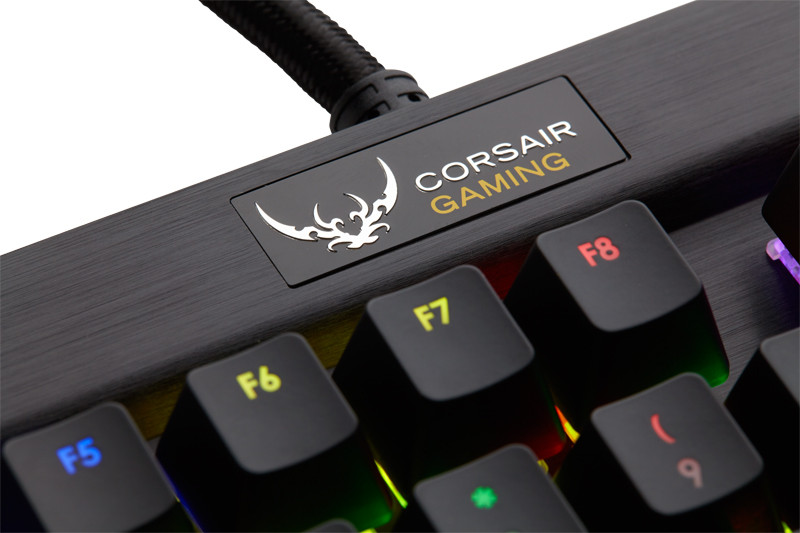  Corsair Gaming K95 RGB Cherry MX Brown    PC