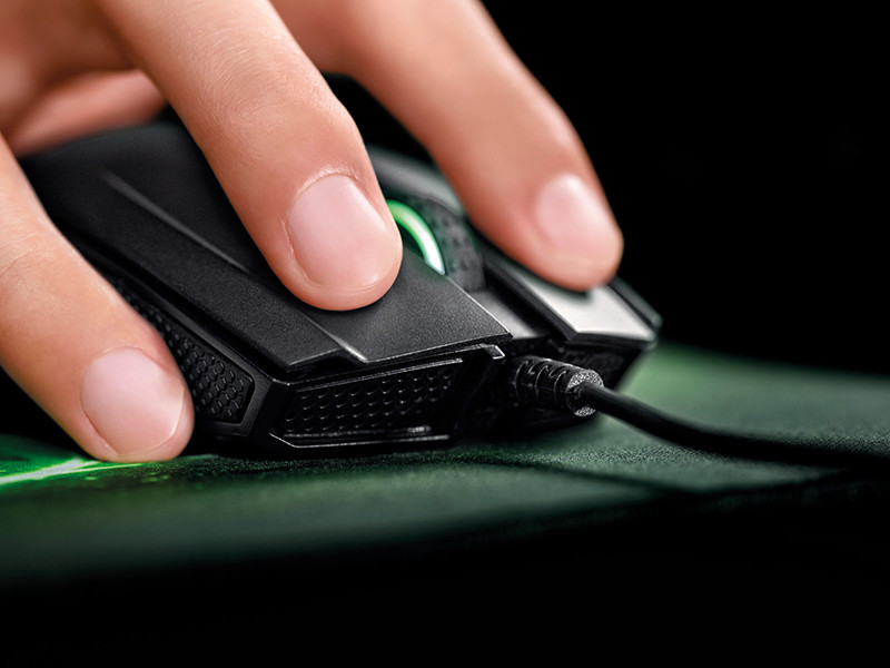 ���� Razer Abyssus V2 ��������� ���������� ������� ��� PC