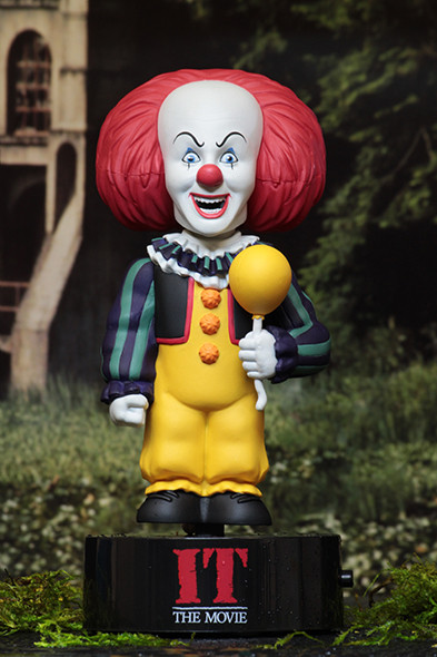  NECA: It  Body Knocker Pennywise (1990 Miniseries) (15 )