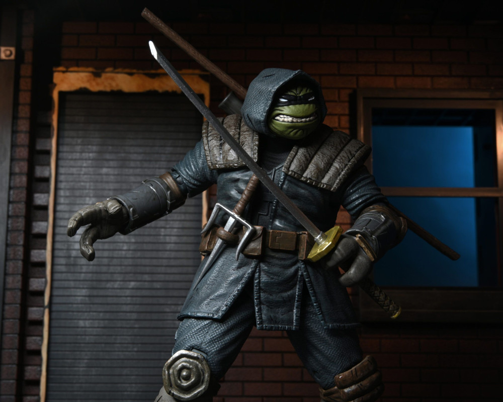  NECA Action Figure Teenage Mutant Ninja Turtles: The Last Ronin The Last Ronin Armored [Ultimate Version] (17,78 )