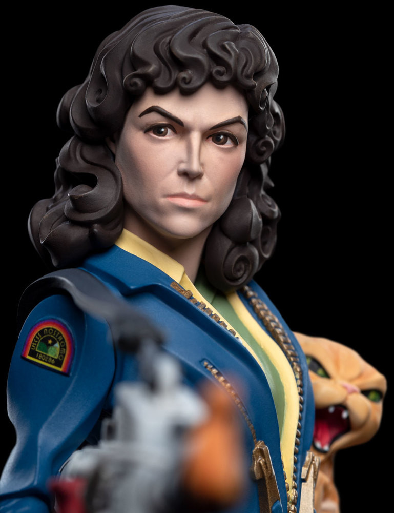 Фигурка Alien: Ellen Ripley Micro Epics (15 см)