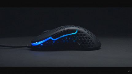 ���� Xtrfy M4 RGB Black ������� ��������� ��� PC (������)