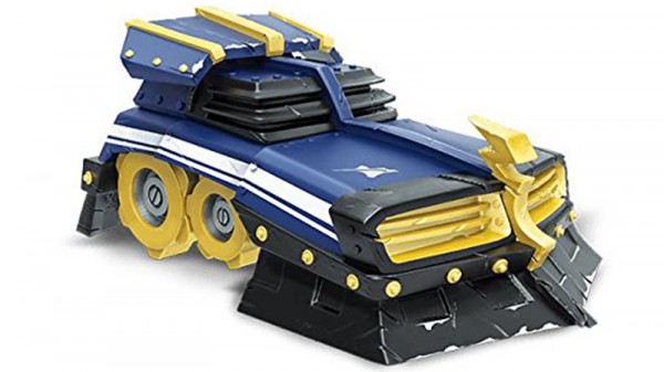 Skylanders SuperChargers. Интерактивная фигурка. Машины. Shield Striker (стихия Tech)