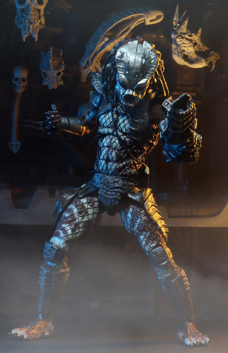 ������� NECA Scale Action Figure: Predator &ndash; Ultimate Guardian Predator (17,5 ��)