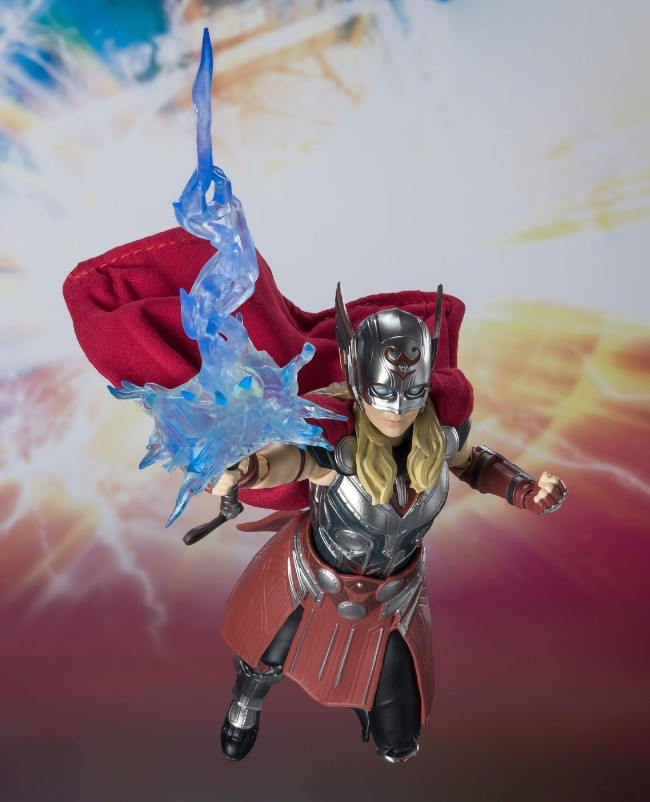  S.H.Figuarts: Thor Love And Thunder  Mighty Thor (14,5 )