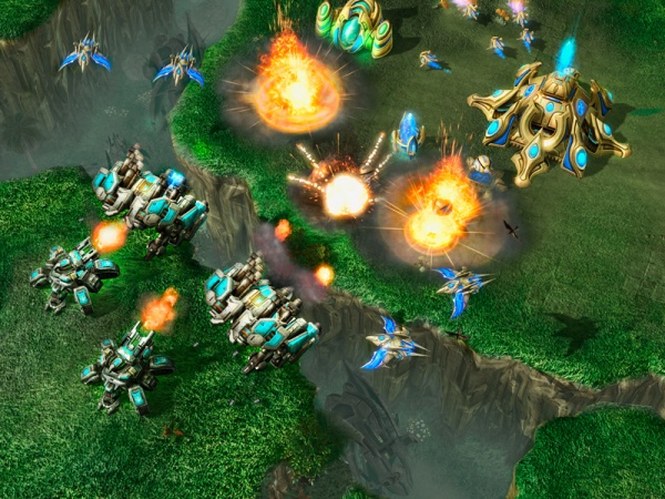 Скриншот из игры StarCraft II: Wings of Liberty