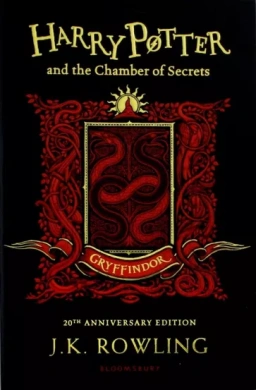 Harry Potter and the Chamber of Secrets  Gryffindor Edition (Paperback)