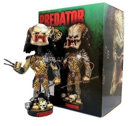  Predators 8 Series 1 With Spear Head Knocker (20 )