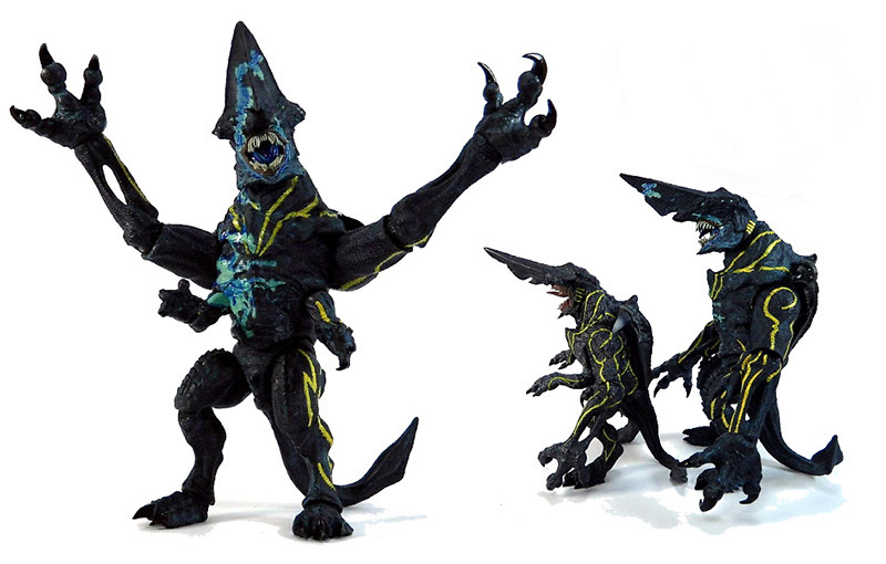  Pacific Rim 7 Series 3 Knifehead Ultra Deluxe (28 )