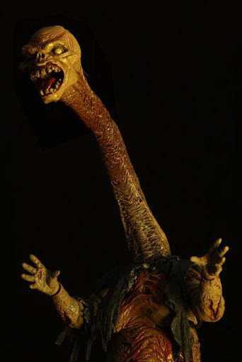  Evil Dead 2. Series 2. Henrietta Deluxe (18 )