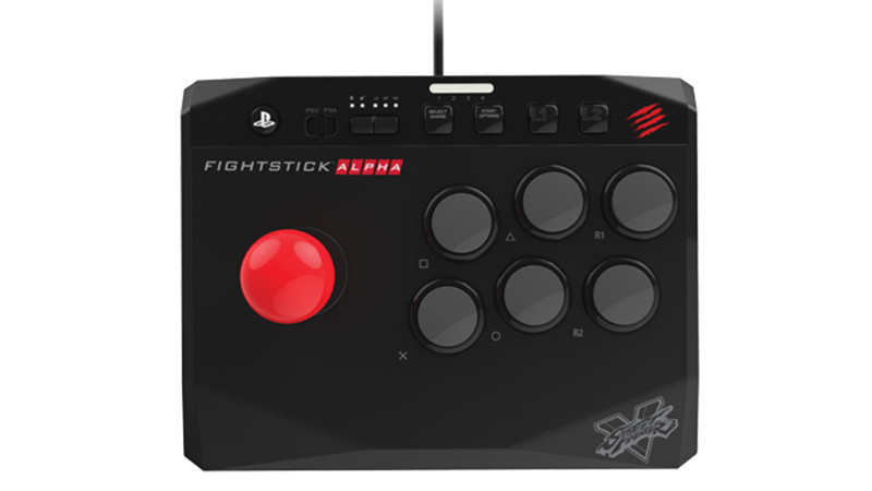   Mad Catz Street Fighter V Alpha  PS4