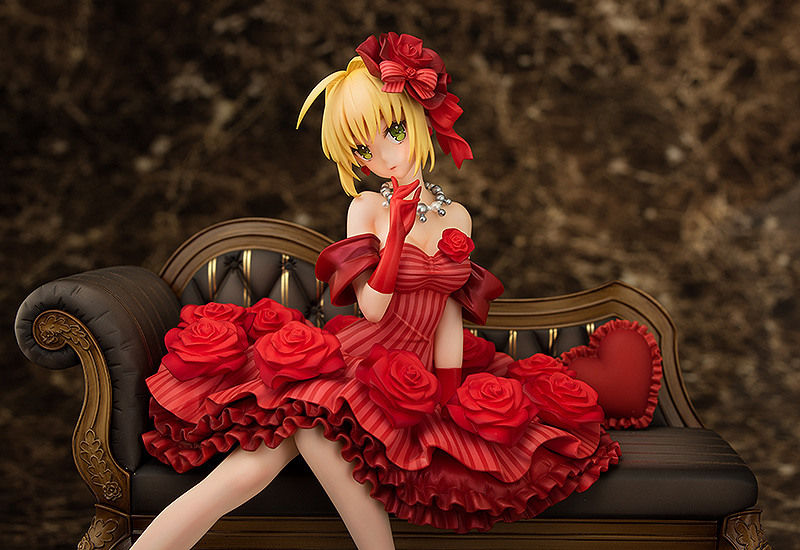 ������� Fate/Extra: Idol Emperor / Nero (19 ��)