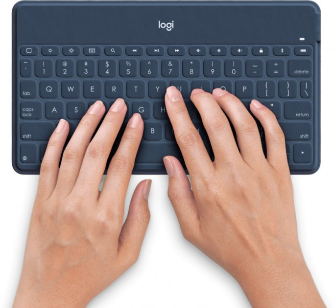  Logitech Keyboard Keys-To-Go CLASSIC BLUE (920-010123)