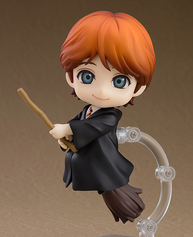  Harry Potter: Ron Weasley With Scabbers Nendoroid (10 )