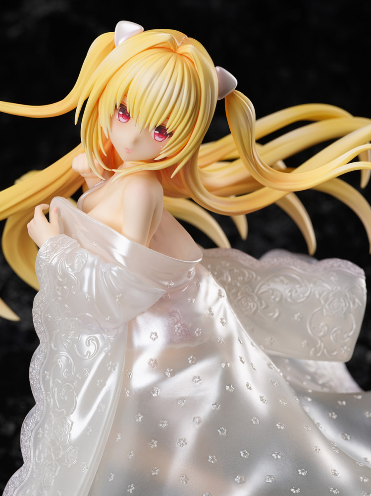 ������� To Love-Ru Darkness: Golden Darkness � Shiromuku (23 ��)