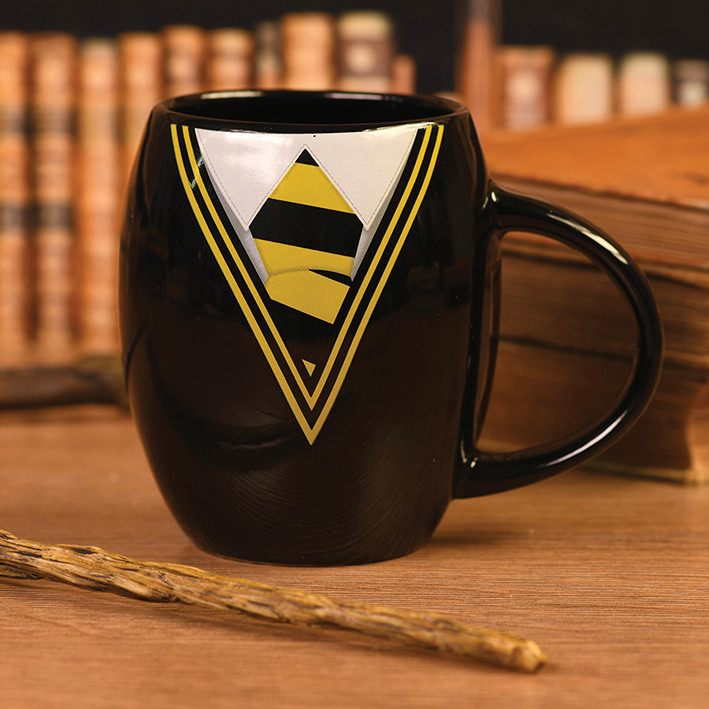 ������ Harry Potter: Hufflepuff Uniform (425 ��.)