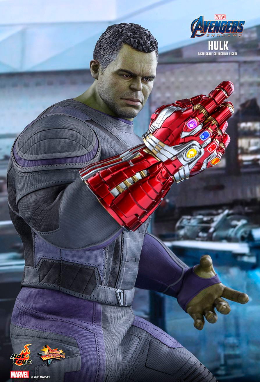  Marvel The Avengers: Endgame  Hulk With Gauntlet (39,5 )