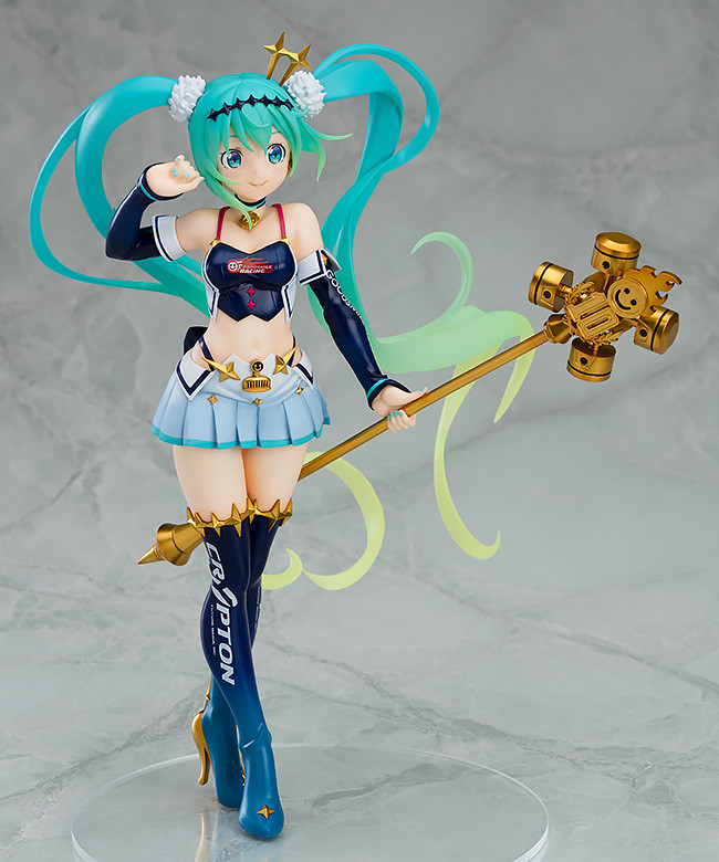  Hatsune Miku: GT Project Racing Miku 2018 Summer Ver. (22,5 )